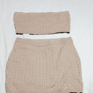 Elegant Beige Knit Skirt Set